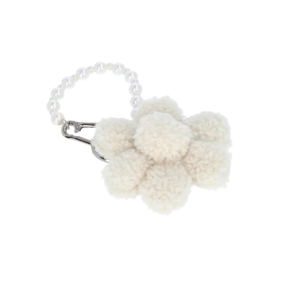 No Boundaries Faux Shearling Flower Bag Charm Pearl Keychain Clip Women NWT - Picture 2 of 3
